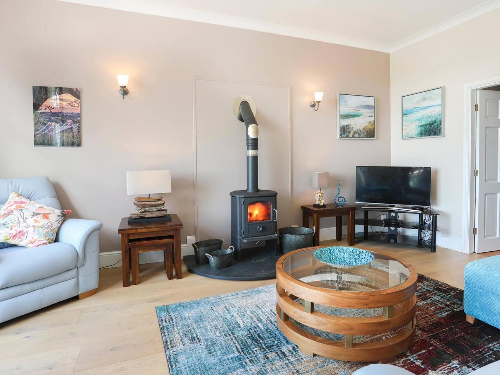 Gwylan Uchaf Villa Y Felinheli Exteriör bild
