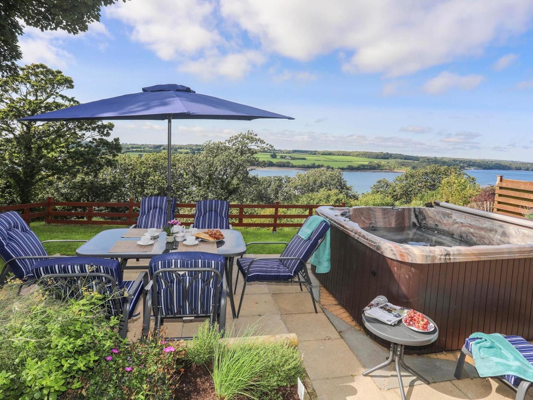 Gwylan Uchaf Villa Y Felinheli Exteriör bild